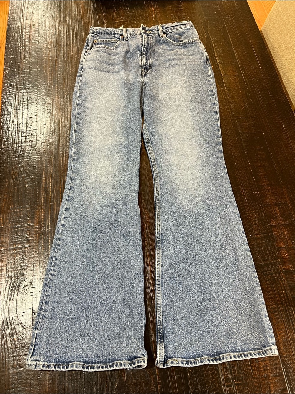 Levi’s 70s High Flare Jeans Women’s 30 W30 L32 Light Wash High Rise A0899-0002